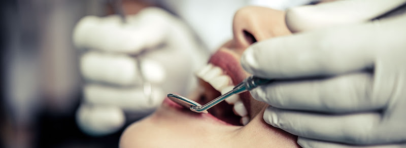 Foto 2 de Dra Tayna Ames Dentista