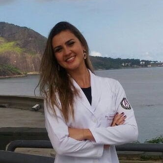 Foto de Dra. Thailana Pacheco, Dentista