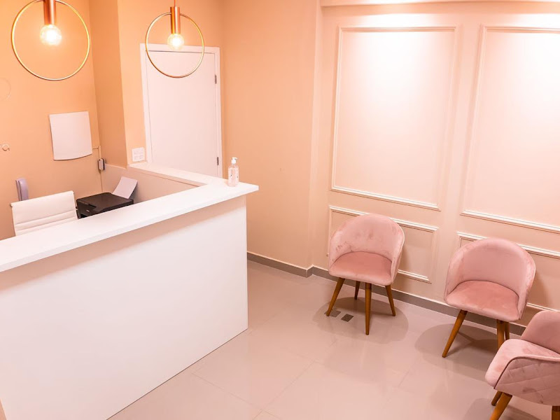 Foto 7 de Dra. Thaís Campregher Odontologia | Dentista em Santos - Aparelho Autoligado