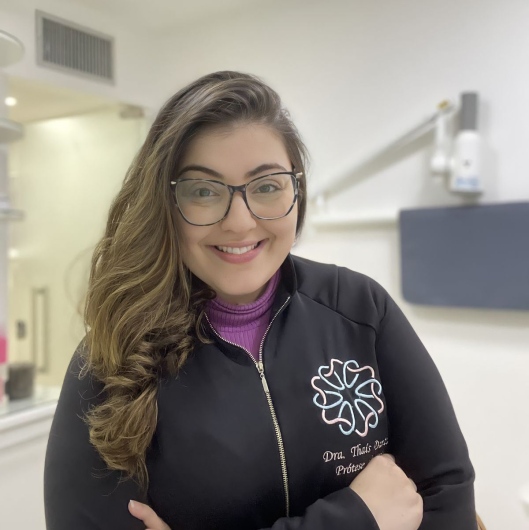 Foto 2 de Dra. Thaís Dantas, Dentista