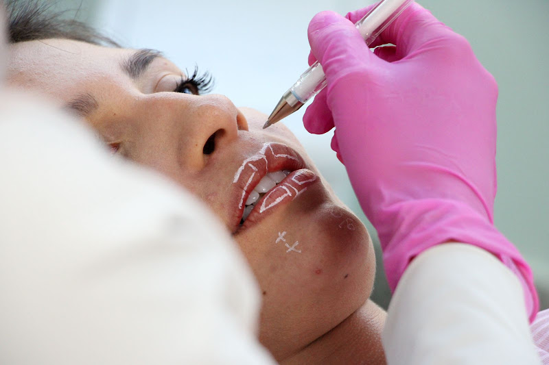 Foto 2 de Dra. Thaís Leonessa Odontologia e Harmonização Facial