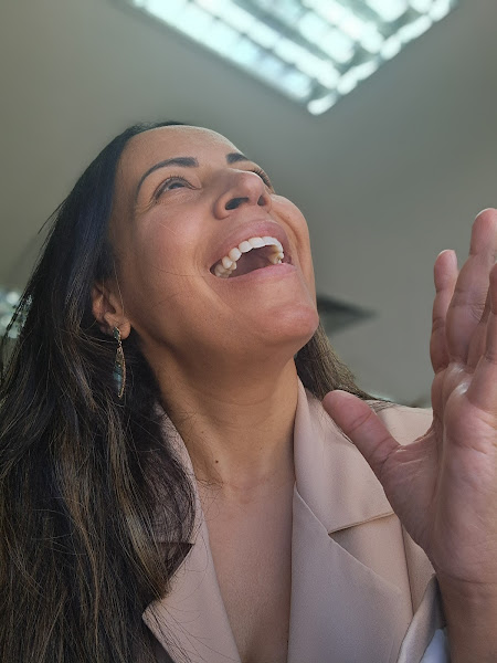 Foto 2 de Dra. Thais M. Allegretti | Dentista Estética, Alinhadores e Clareamento Dental | Limpeza dentária | Brooklin SP