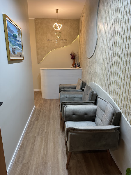 Foto 3 de Dra Thaís Pereira - Dentista em Taubaté