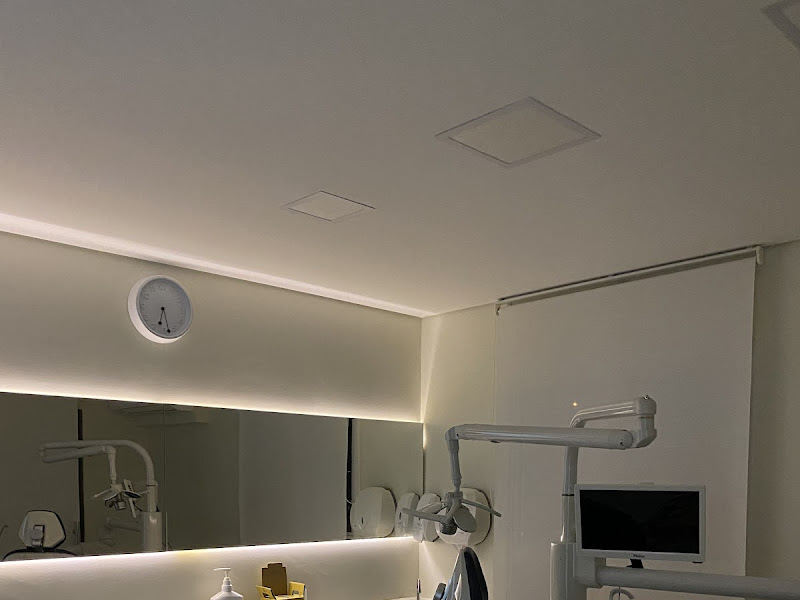 Foto 9 de Dra. Thaís Piacitelli - Dentista