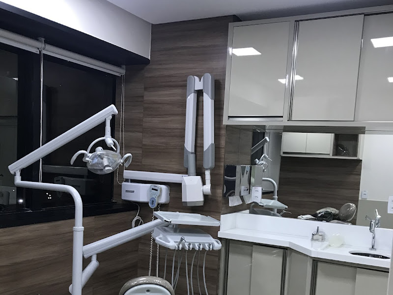 Foto 10 de Dra. Thais Schiavon & Dra. Amália Carapiá - Odontologia Humanizada, Especializada e Integrada