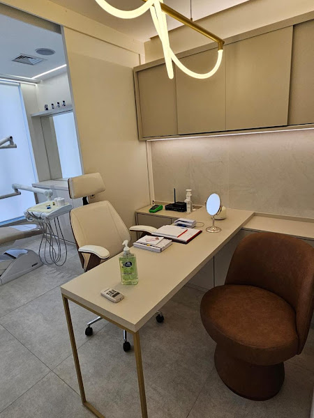 Foto 3 de Dra Thamires Medeiros - Dentista