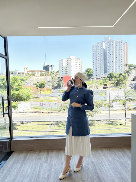 Foto 2 de Dra Thauana Cortes | Facetas em Resina | Invisalign | Harmonização Orofacial | Implante Dentário