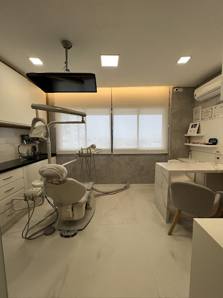 Foto 2 de Dra Thayla Almeida Odontologia