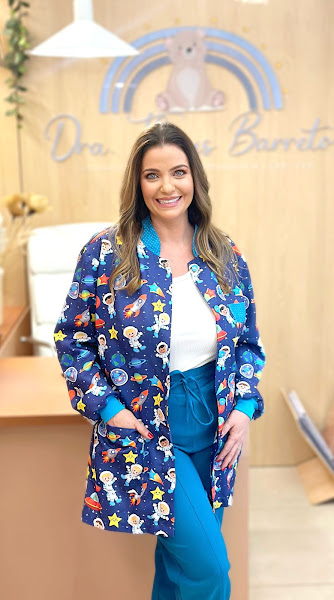 Foto 2 de Dra Thays Barreto | Odontopediatria | Ortodontia Infantil em Londrina