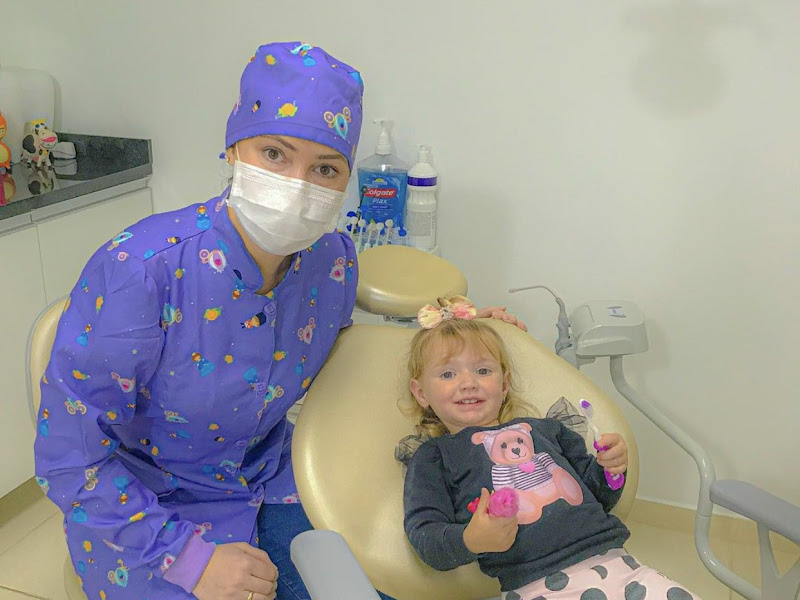 Foto 8 de Dra Tuane Mertz Lucietto - Ortodontia em Cascavel