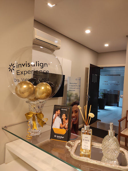 Foto 2 de Dra. Valentina Vacca Dilavarian, Dentista