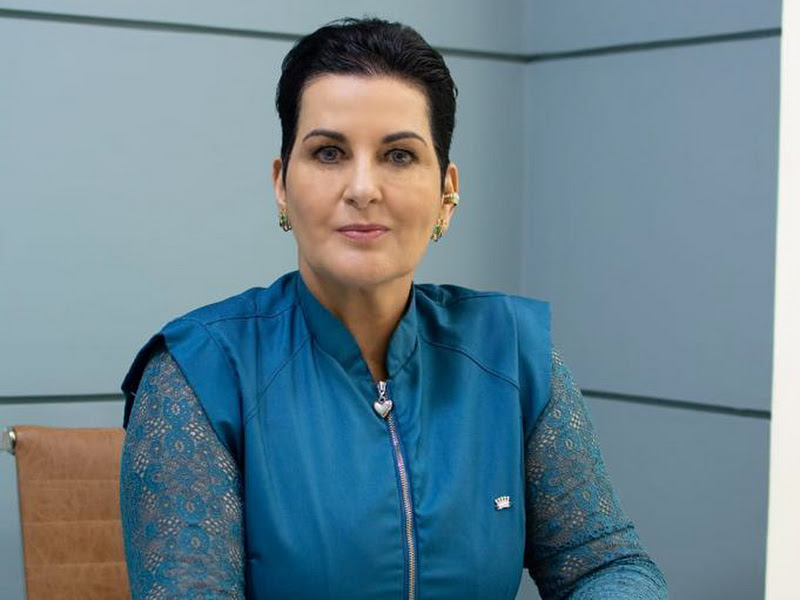 Foto de Dra Valeria Amaral Harmonização Orofacial