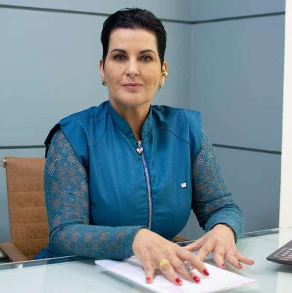 Foto 2 de Dra Valeria Amaral Harmonização Orofacial