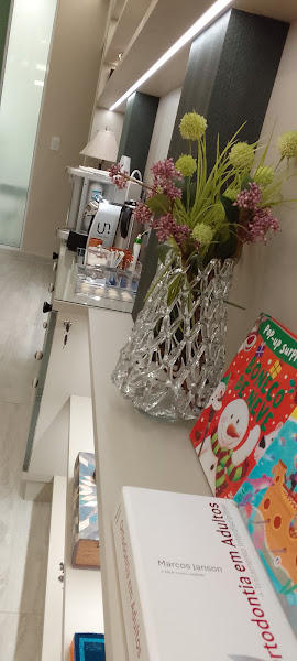 Foto 3 de Dra. Vanessa Bernardini