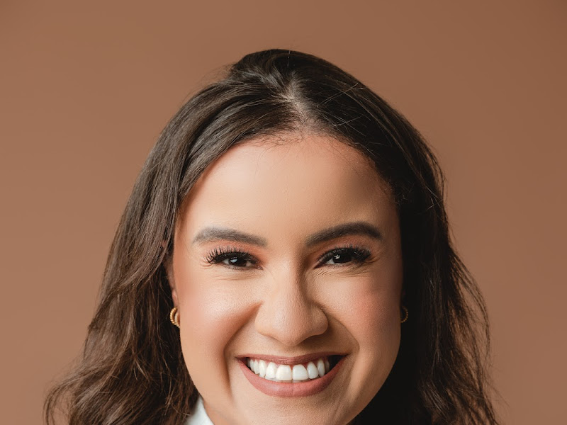 Foto de Dra Vanessa Damiana - Odontologia