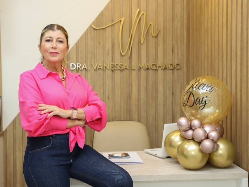 Foto 2 de Dra. VANESSA MACHADO ODONTOLOGIA e HARMONIZAÇÃO OROFACIAL