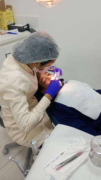 Foto 2 de Dra. Vania Bueno Cirurgiã Dentista e ortodontista