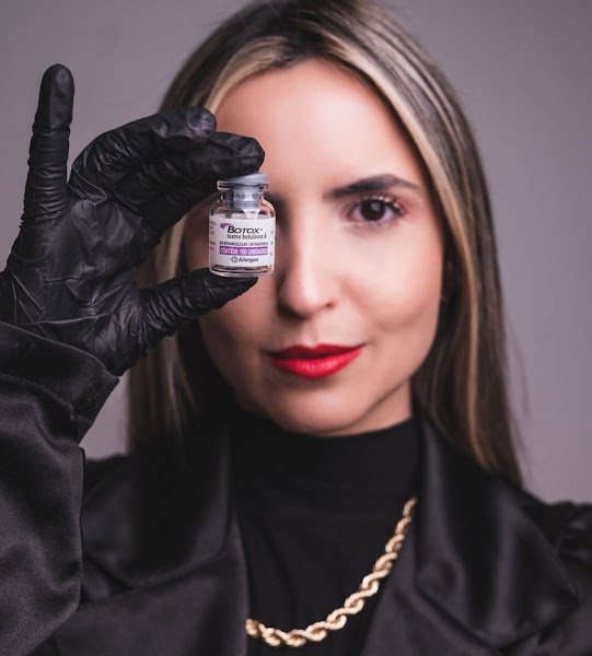 Foto 2 de Dra Verônica Caetano - Odontontologia e Harmonização Orofacial