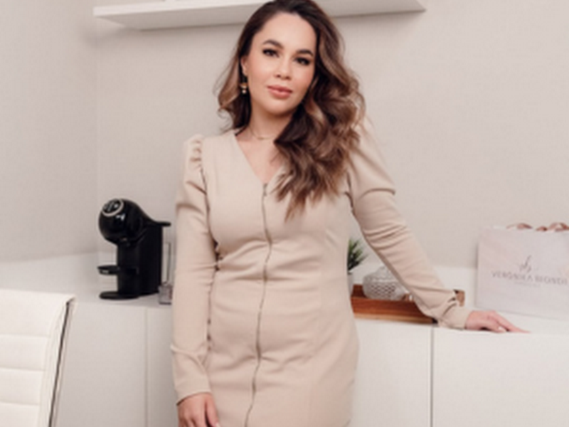 Foto 2 de Dra Verônika Biondi - Harmonização Facial em Cruzeiro - SP