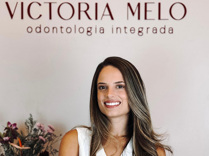 Foto de Dra. Victoria | Dentista Especialista em Implantes em Itajaí
