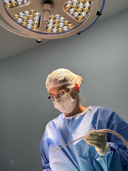 Foto 3 de Dra. Victória Melcchiades Baltezan | Especialista em Lipo de Papada e Harmonização Orofacial em Porto Alegre