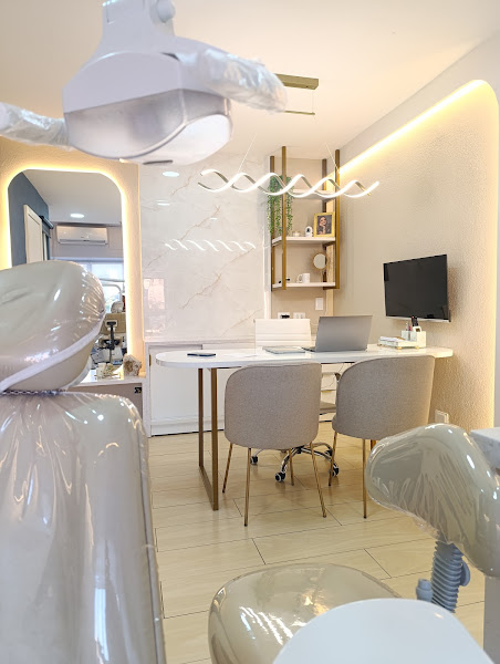 Foto 3 de Dra. Victoria Ximenes Odontologia – Facetas em Resina e Próteses em Teresina