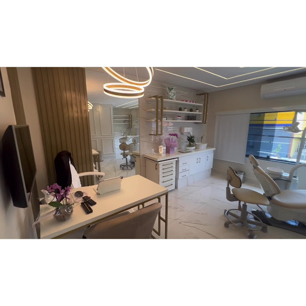 Foto 3 de Dra. Vitória Alves | VK Oral Clinic