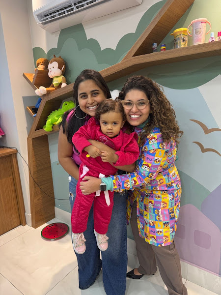 Foto 2 de Dra. Vitória Brilhante Odontopediatra