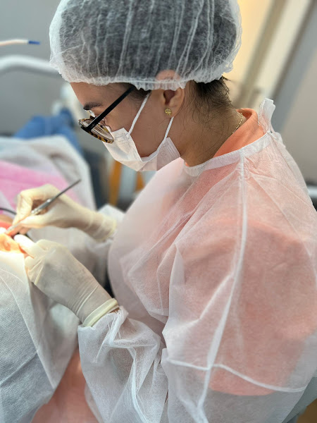 Foto 3 de Dra. Vitoria Canedo Gomes