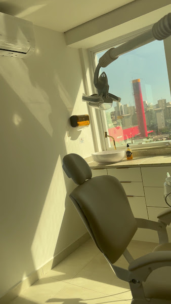 Foto 3 de Dra. Vitória Lemes - Clínica Odontológica