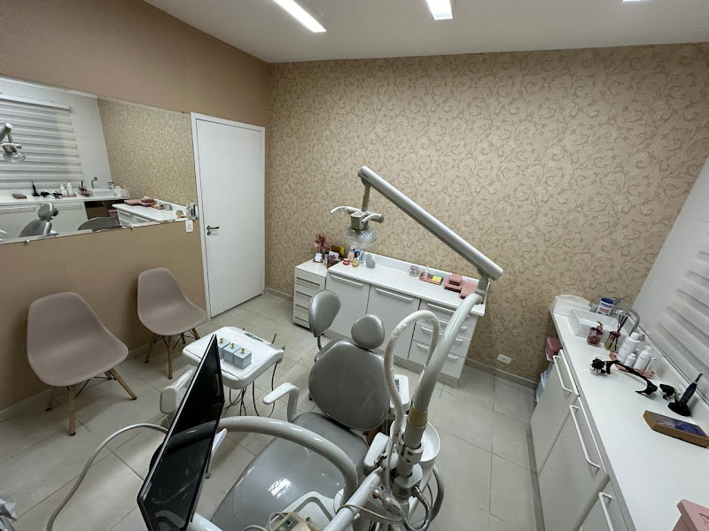 Foto 2 de Dra Vitória Rigato - Dentista em Guarulhos