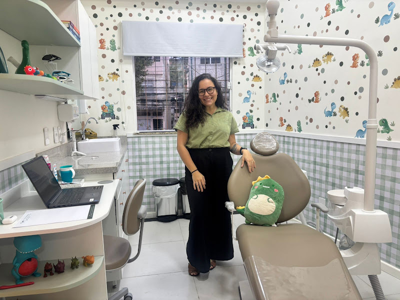 Foto 2 de Dra. Vivian Marques Odontopediatria