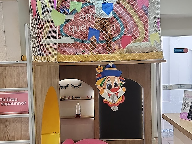 Foto de Dra. Viviane Cyrne