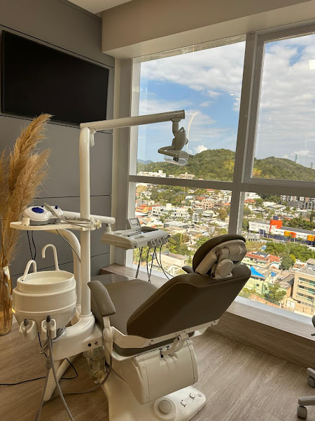 Foto 2 de Dra. Viviane Gil da Trindade