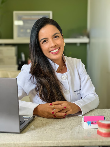 Foto 2 de Dra. Viviane Nogueira - Dentista ✨✨ Invisalign Doctor✨✨ Alinhadores Estética