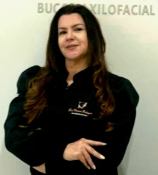 Foto 2 de Dra Viviane Rodrigues