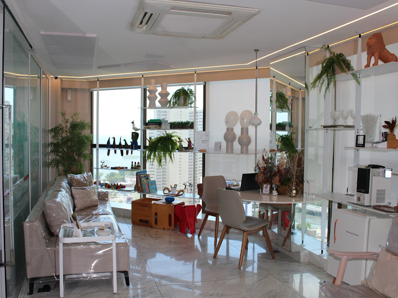 Foto 7 de Dra. Viviane Teixeira | Implantes e Próteses