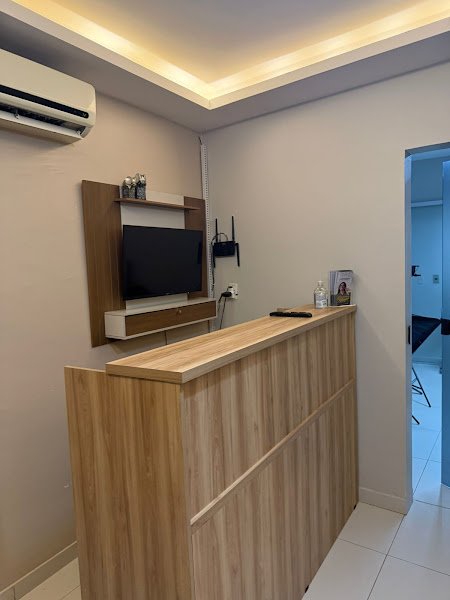 Foto 3 de Dra. Viviany Félix | Implantodontia, Harmonização e Periodontia em Ananindeua.