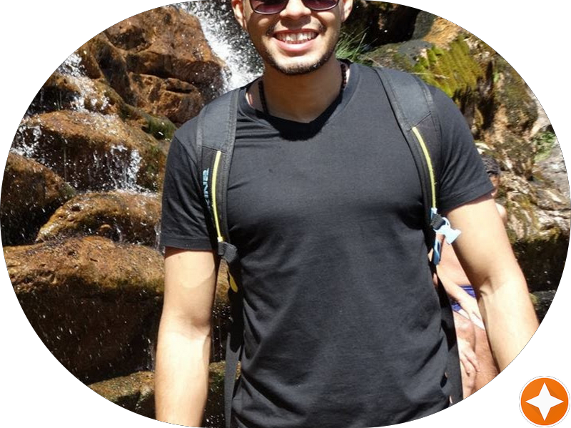 Foto 5 de Dra Yanca Souza - Implantes dentários | Ortodontia | Lentes de contato | Clínico geral.