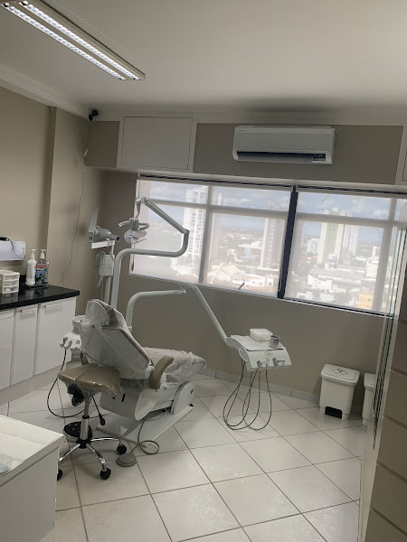 Foto 3 de Dra Yara Lorenzetti Odontologia