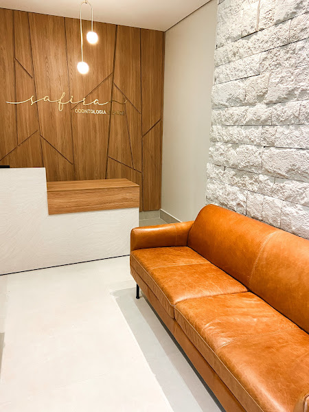 Foto 3 de Dra Yara Tavares