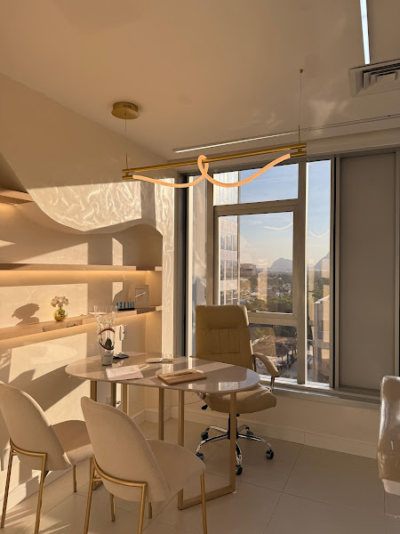 Foto 3 de Dra Yasmin Afonso - Harmonização Facial RJ