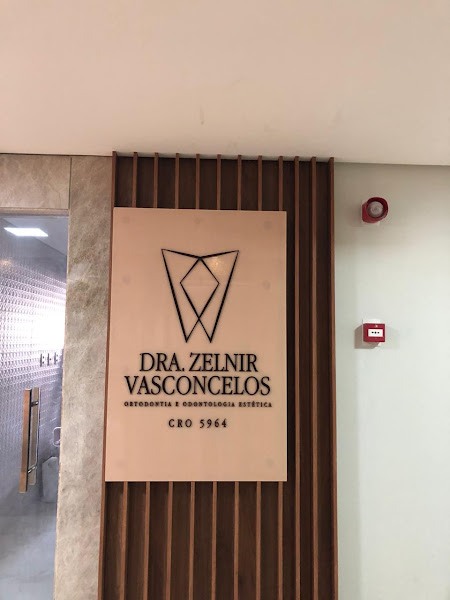 Foto 2 de Dra. Zelnir Vasconcelos