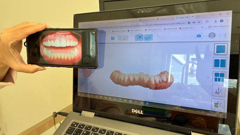 Foto 3 de DraCamila Braz Cavalhero/Dentista Maringá Londrina/Invisalign/Sousmile/Odonto Sono/Halitose/Alinhadores Ortodônticos
