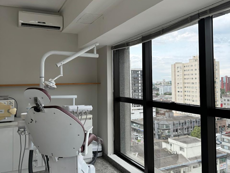 Foto 10 de DualClinic | Dentista 24 horas - Centro Joinville