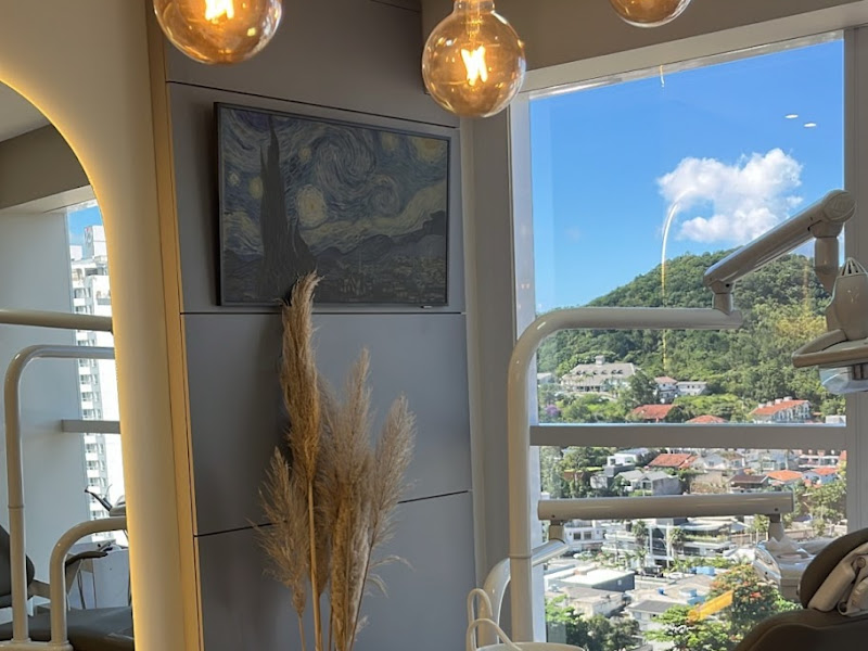 Foto de DualClinic | Dentista 24 horas | Praia Brava