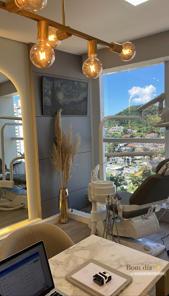 Foto 2 de DualClinic | Dentista 24 horas | Praia Brava