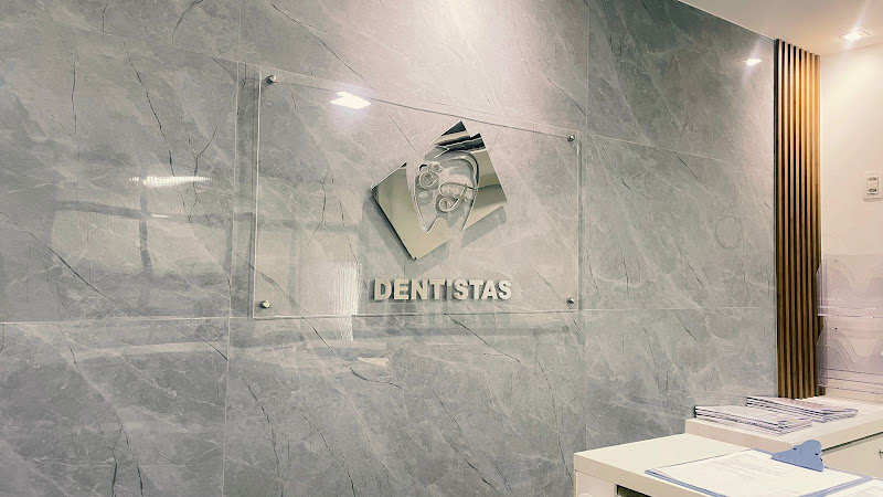 Foto 2 de EF DENTISTAS