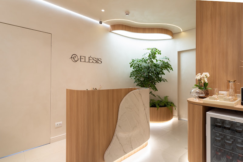 Foto 2 de Elésis - Odontologia Estética