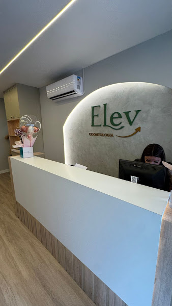 Foto 3 de Elev Odontologia